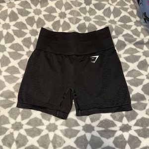 Gymshark women’s Vital Seamless 2.0 Black Short Size Small